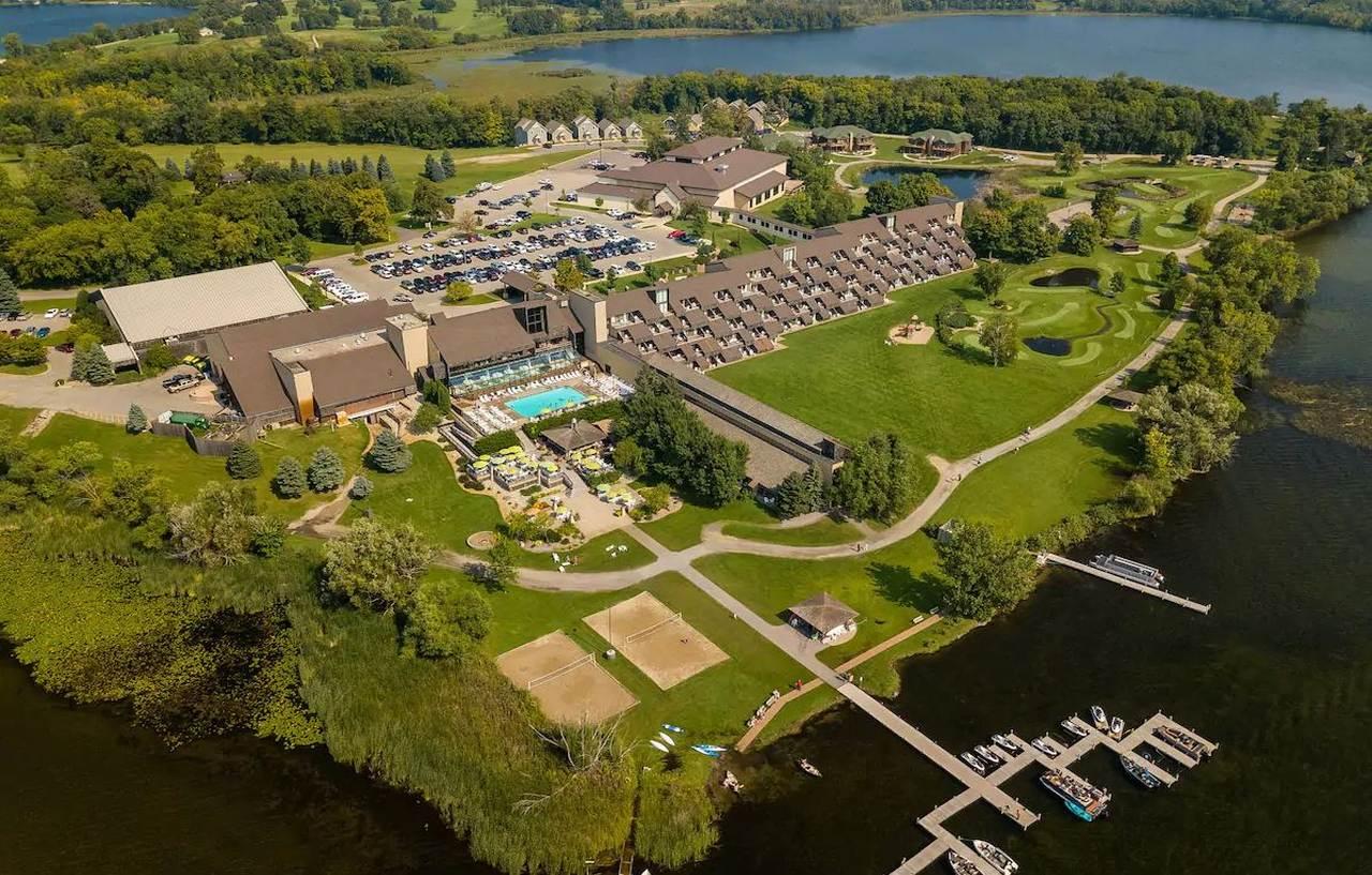 Arrowwood Resort Hotel And Conference Center - Александрия Экстерьер фото